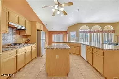 Kitchen - 23675 Colony Rd, Apple Valley, CA 92308 photo 2 of 2