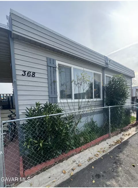 3300 15th St W #368, Rosamond, CA 93560