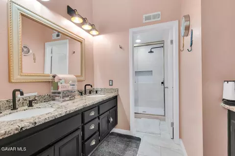Bath - 638 High Plains Ln UNIT A, Simi Valley, CA 93065 photo 1 of 3