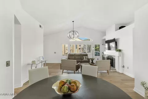 Dining - 638 High Plains Ln UNIT A, Simi Valley, CA 93065 photo 1 of 4
