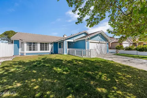 37336 Sheffield Dr, Palmdale, CA 93550