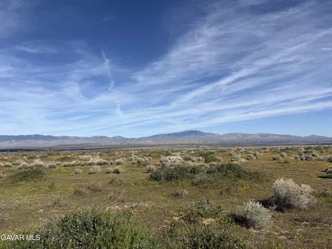 Cor Drylake Dr A14 Fut, Fairmont, CA 93536