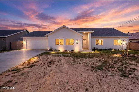 10588 Peach Ave, California City, CA 93505