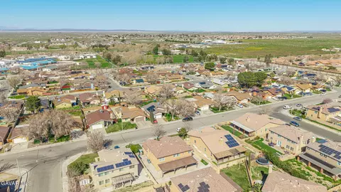 View/Area - 2752 Newgrove St E, Lancaster, CA 93535 photo 4 of 10