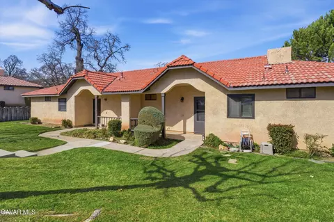 28881 Shannon Ct #27, Tehachapi, CA 93561