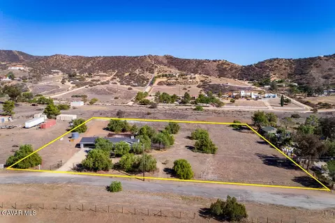 35444 Astley Rd, Acton, CA 93510 photo 5