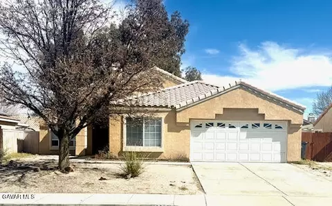 3236 Mesa Ct, Rosamond, CA 93560
