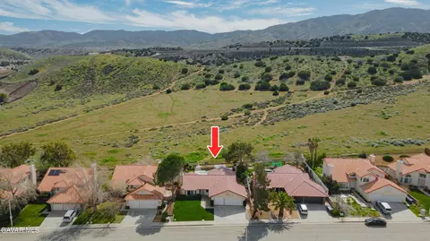 View/Area - 3046 Hampton Rd, Palmdale, CA 93551 photo 1 of 4