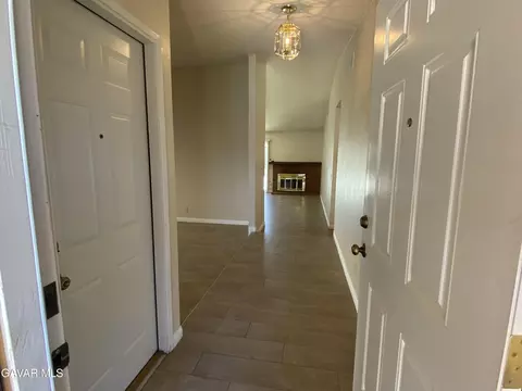 Entry Way - 44034 E 4th St, Lancaster, CA 93535 photo 1 of 1