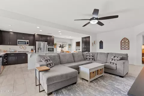 43838 Madison, Lancaster, CA 93536 photo 8