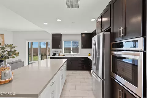 43838 Madison, Lancaster, CA 93536 photo 14