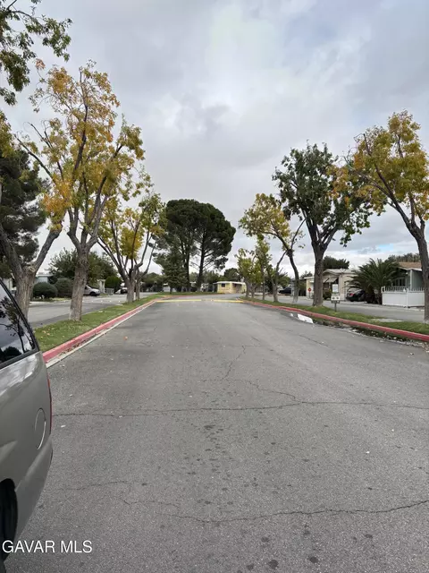 1301 E Avenue I #34, Lancaster, CA 93535 photo 5