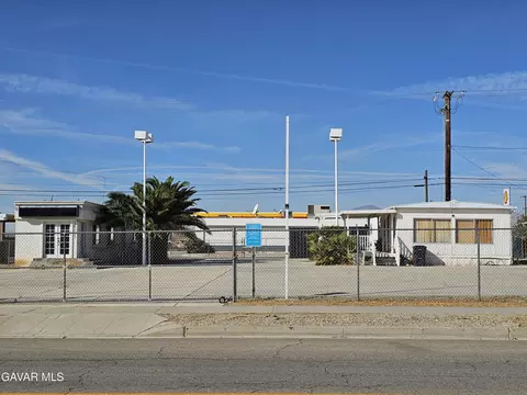 16043 K St #0, Mojave, CA 93501