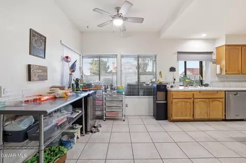 Kitchen - 5517 Harmony Ln, Lancaster, CA 93536 photo 1 of 6