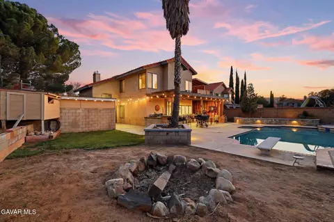 Exterior - 5517 Harmony Ln, Lancaster, CA 93536 photo 5 of 13