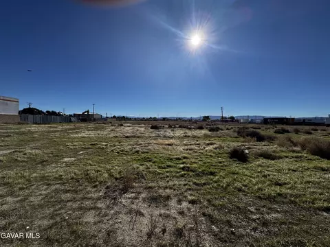 Spearman Avenue, Lancaster, CA 93535