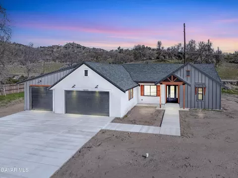 28901 Birkdale Ct, Stallion Springs, CA 93561