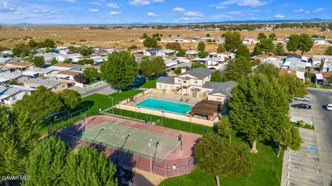 View/Area - 45465 25th St #SPC 180, Lancaster, CA 93535 photo 1 of 1