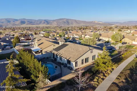 View/Area - 1332 Cellini Ct, Tehachapi, CA 93561 photo 2 of 4