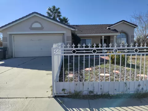 37759 67th St, Palmdale, CA 93552