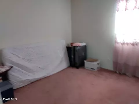 Bedroom - 37759 67th St, Palmdale, CA 93552 photo 1 of 3