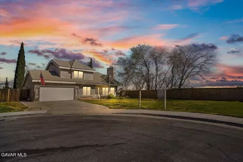 5101 Ruby Ct, Quartz Hill, CA 93536
