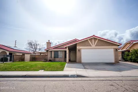1848 Trudgeon Ave, Lancaster, CA 93535
