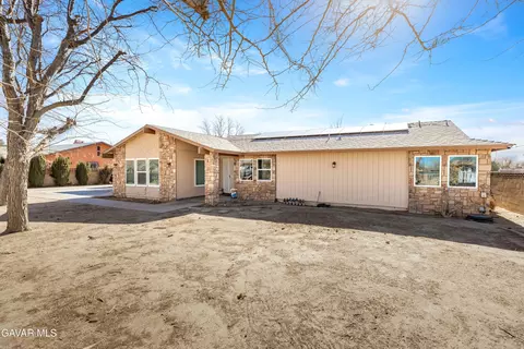3256 Avenue H10 E, Lancaster, CA 93535