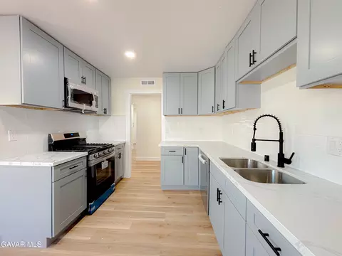 Kitchen - 44714 2nd St, Lancaster, CA 93535 photo 2 of 3