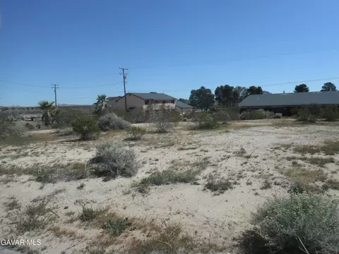 Ives Drive, California City, CA 93505