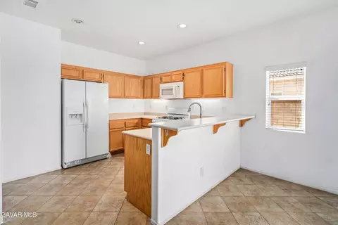 Kitchen - 443 Corona Ct, Lancaster, CA 93535 photo 1 of 3