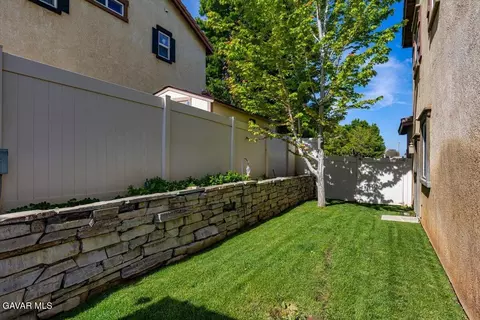 Exterior - 1450 Green St S, Tehachapi, CA 93561 photo 7 of 7
