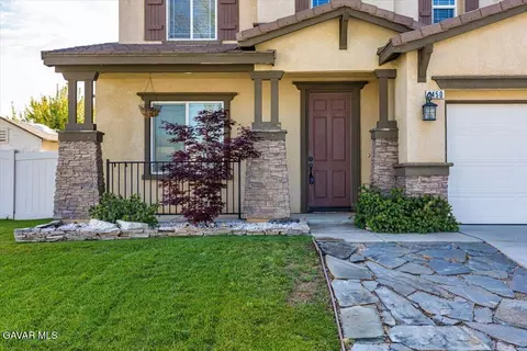 Exterior - 1450 Green St S, Tehachapi, CA 93561 photo 3 of 7