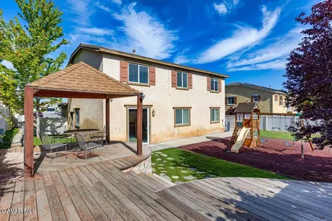 Exterior - 1450 Green St S, Tehachapi, CA 93561 photo 6 of 7