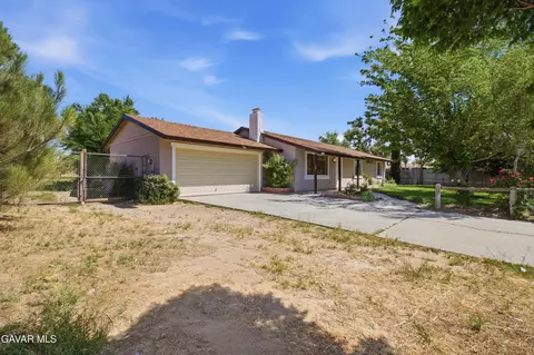 40912 168th St E, Lancaster, CA 93535