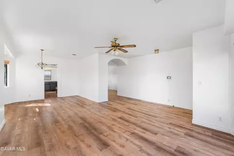 736 E Avenue J6, Lancaster, CA 93535 photo 12