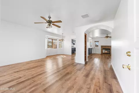 736 E Avenue J6, Lancaster, CA 93535 photo 7