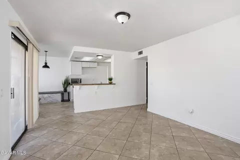 3021 W Avenue J4, Lancaster, CA 93536 photo 14