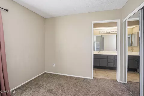 3021 W Avenue J4, Lancaster, CA 93536 photo 28