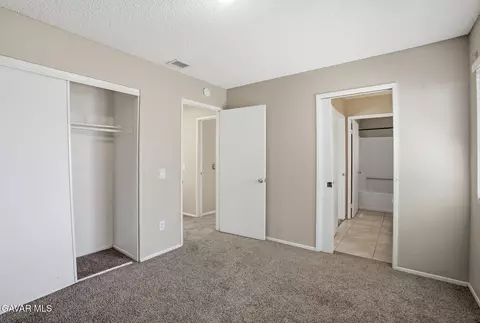 3021 W Avenue J4, Lancaster, CA 93536 photo 25