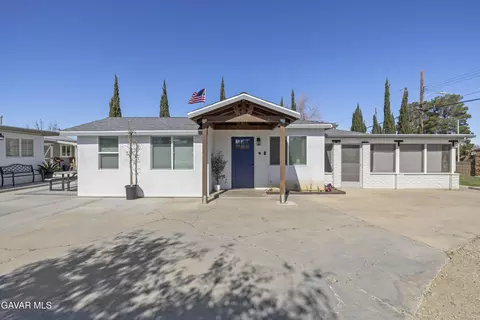 42545 30th St W, Lancaster, CA 93536