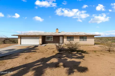 23073 Avenue J E, Lancaster, CA 93535
