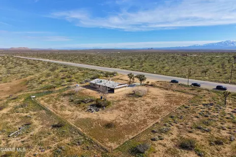 View/Area - 23073 E Avenue J, Lancaster, CA 93535 photo 4 of 4