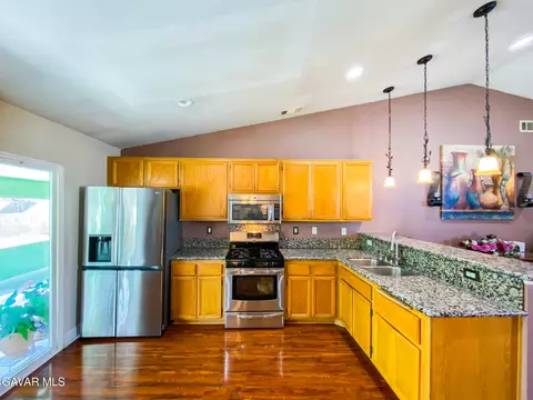 3320 Kipper Ct, Lancaster, CA 93535 photo 15