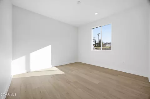 Bedroom - 17750 Arlington Pl, Tehachapi, CA 93561 photo 4 of 9
