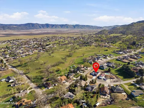 View/Area - 17750 Arlington Pl, Tehachapi, CA 93561 photo 7 of 8
