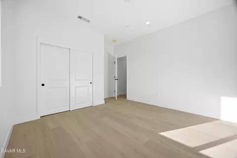 Bedroom - 17750 Arlington Pl, Tehachapi, CA 93561 photo 5 of 9