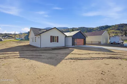 Other - 17750 Arlington Pl, Tehachapi, CA 93561 photo 3 of 16