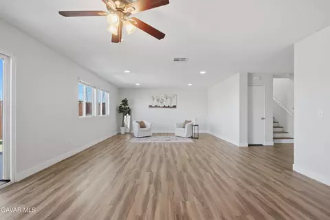 44640 Driftwood St, Lancaster, CA 93535 photo 22