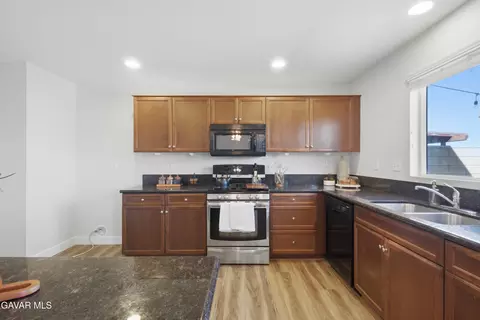 44640 Driftwood St, Lancaster, CA 93535 photo 14